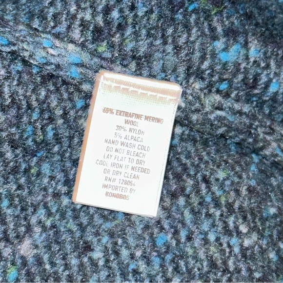 Bonobos Crewneck Sweater - Picture 4 of 4